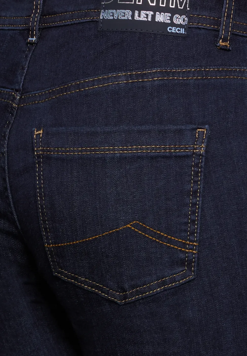 Rinsed Jeans