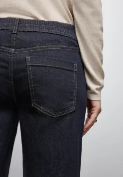 Rinsed Straight Leg Jeans