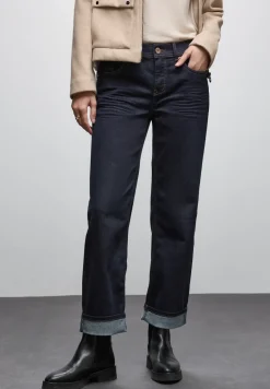 Rinsed Straight Leg Jeans