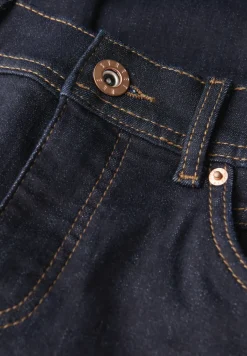 Rinsed Straight Leg Jeans
