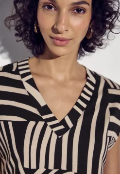 Ärmelloses Kleid