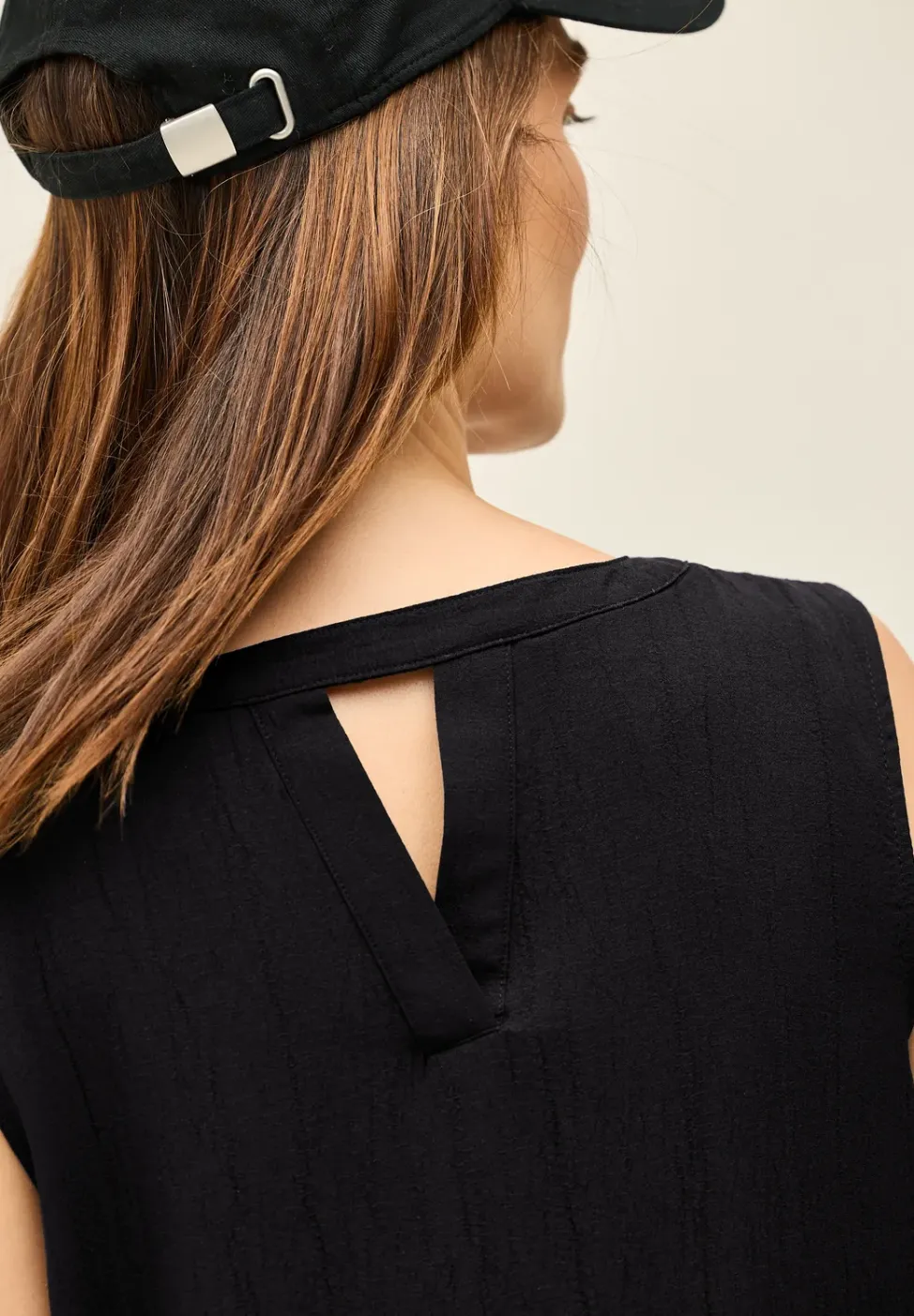 Ärmelloses Kleid