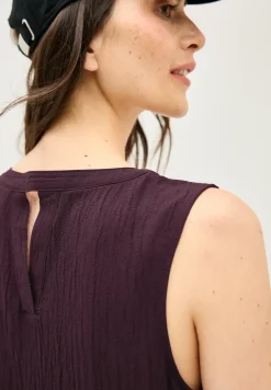 Ärmelloses Kleid