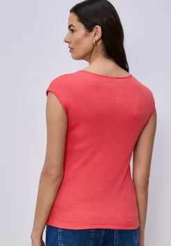 Ärmelloses Shirt mit Diamantausschnitt