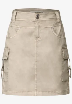 Rock im Cargo-Look