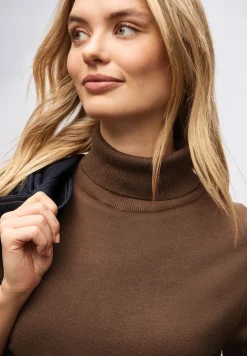 Rollkragenpullover