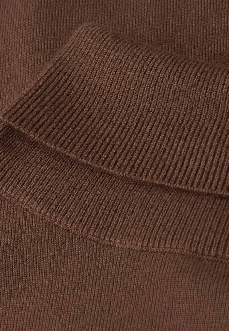 Rollkragenpullover