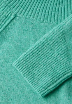 Rollkragenpullover
