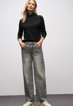 Rollkragenpullover