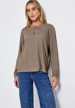 Rundhalsbluse mit Cut-Out