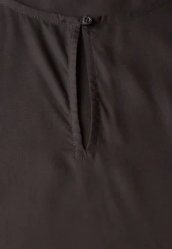 Rundhalsbluse mit Cut-Out