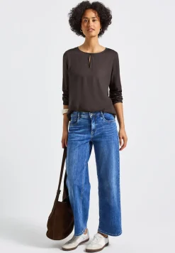 Rundhalsbluse mit Cut-Out