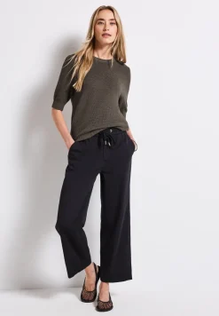 Rundhals Pullover