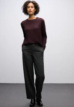 Rundhals Pullover