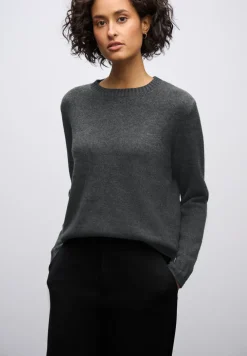 Rundhals Pullover