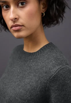 Rundhals Pullover