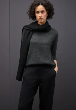 Rundhals Pullover