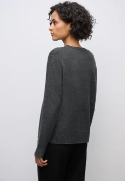 Rundhals Pullover