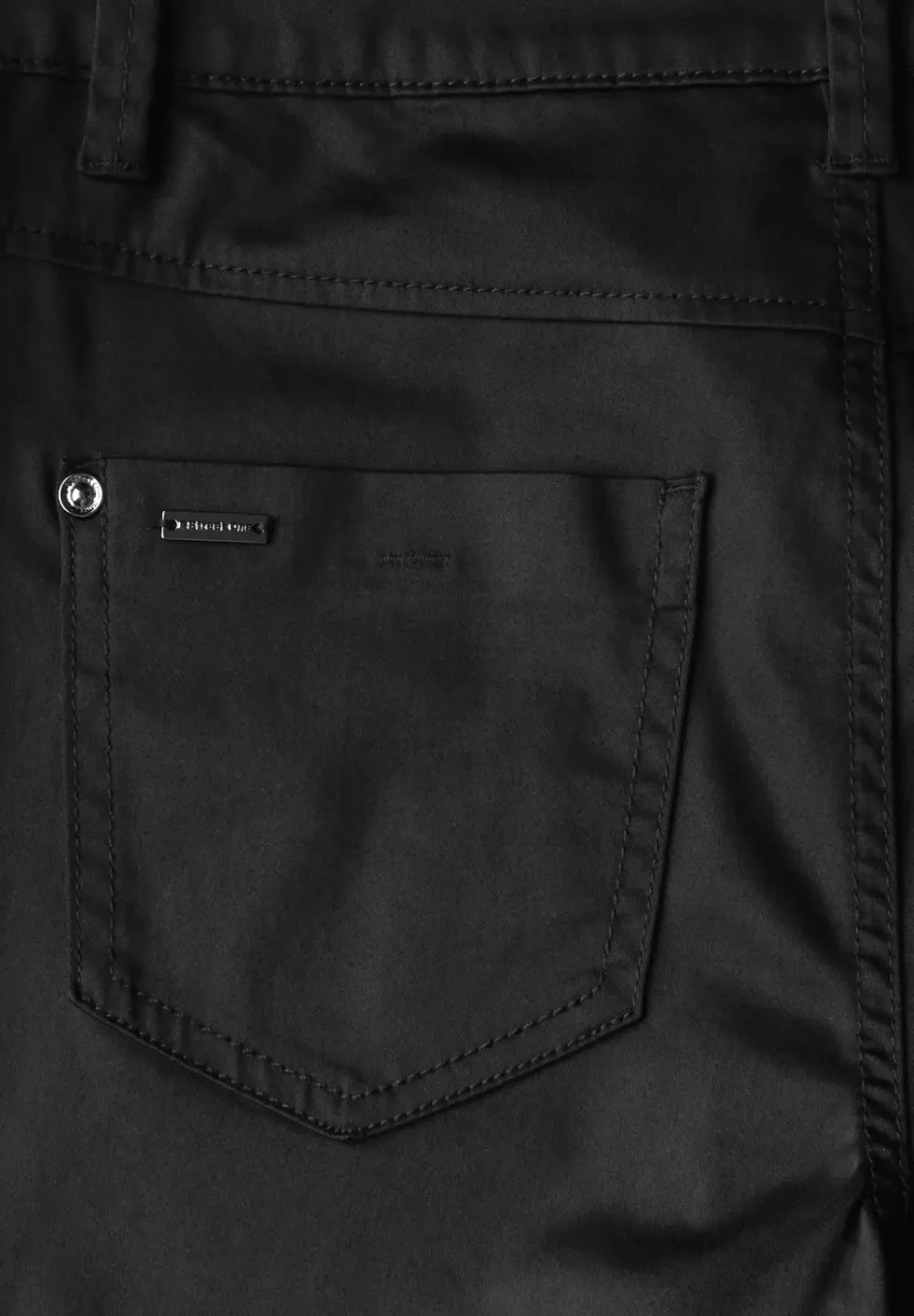 Satin Bermuda