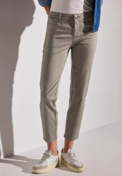 Satin-Hose im Casual Fit