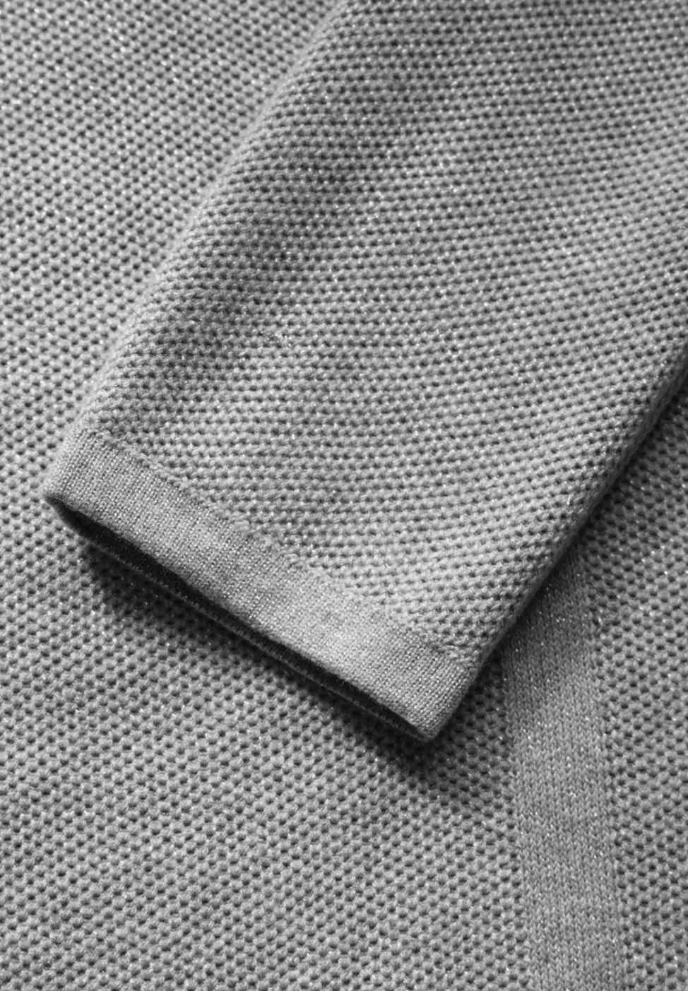 Schimmernder Pullover
