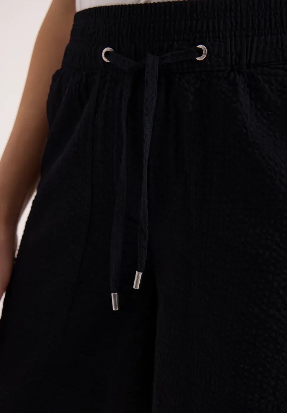 Seersucker Shorts in Uni Farben
