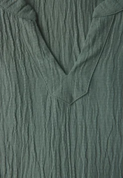 Seersucker-Kleid mit Volants