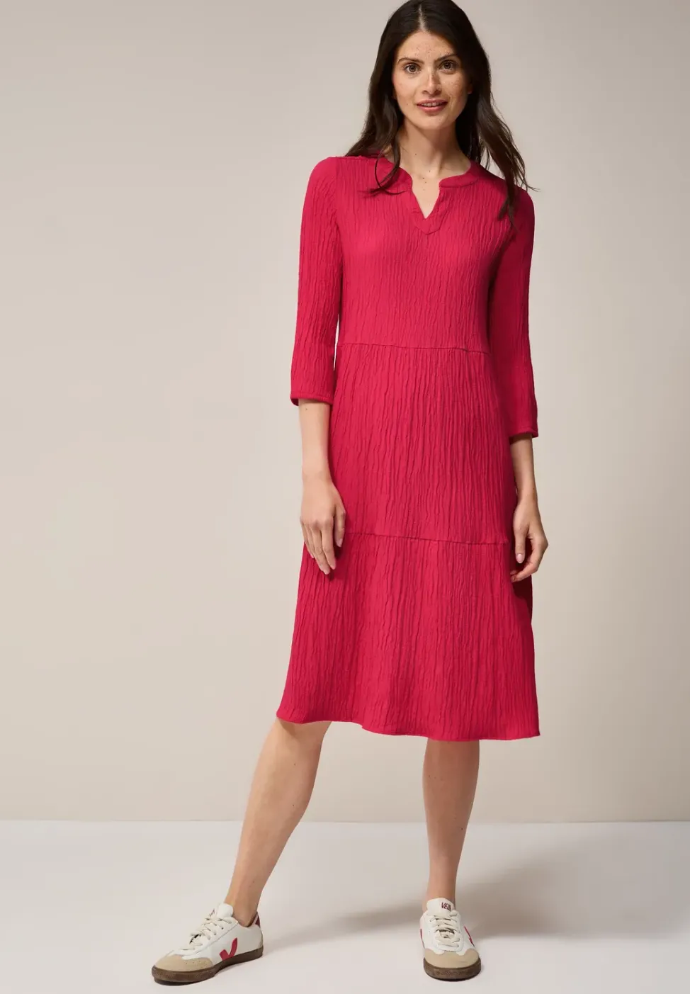 Seersucker-Kleid mit Volants