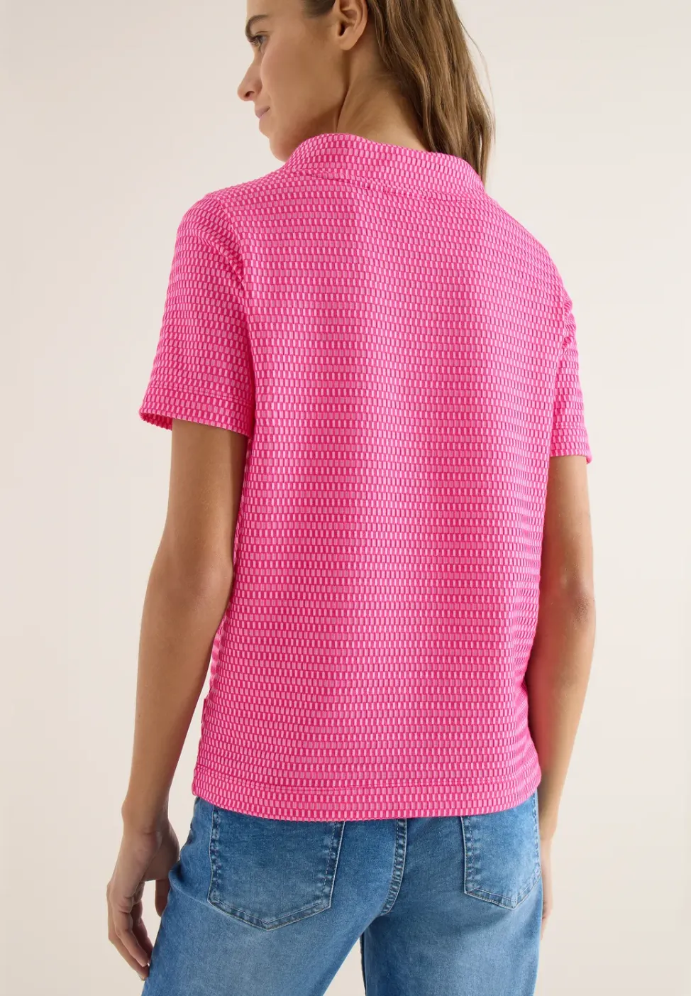 Shirt mit Funnel Neck im Two-Tone-Look