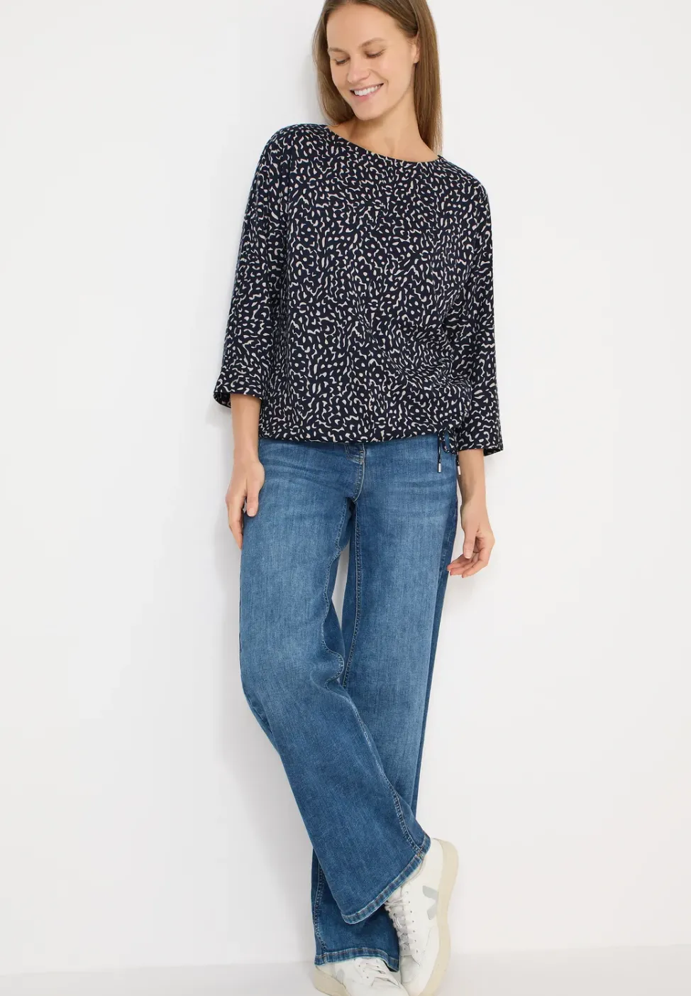 Shirt mit Minimal Print