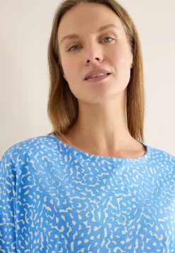Shirt mit Minimal Print