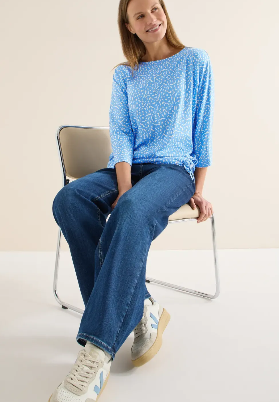 Shirt mit Minimal Print