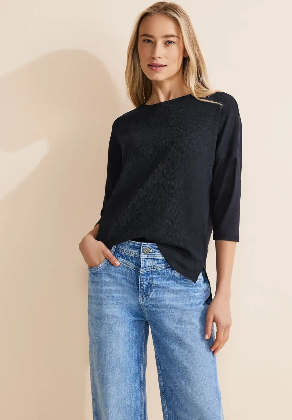 Shirt im Materialmix