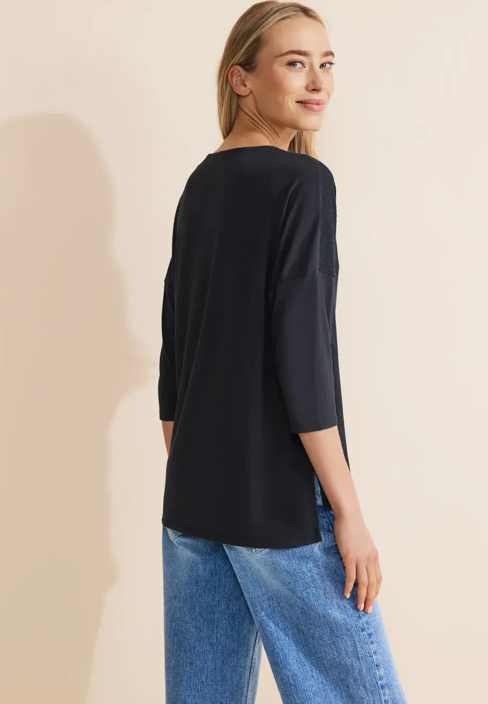 Shirt im Materialmix