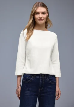 Shirt in Rippstruktur