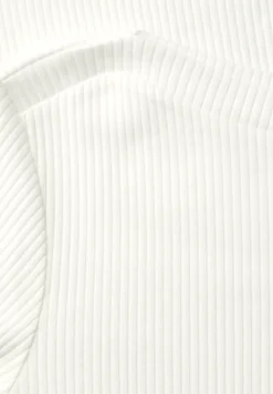 Shirt in Rippstruktur