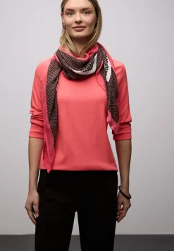 Shirt in Rippstruktur