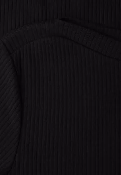 Shirt in Rippstruktur