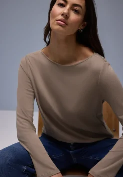 Shirt in Unifarbe