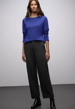 Shirt in Unifarbe