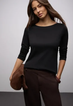 Shirt in Unifarbe