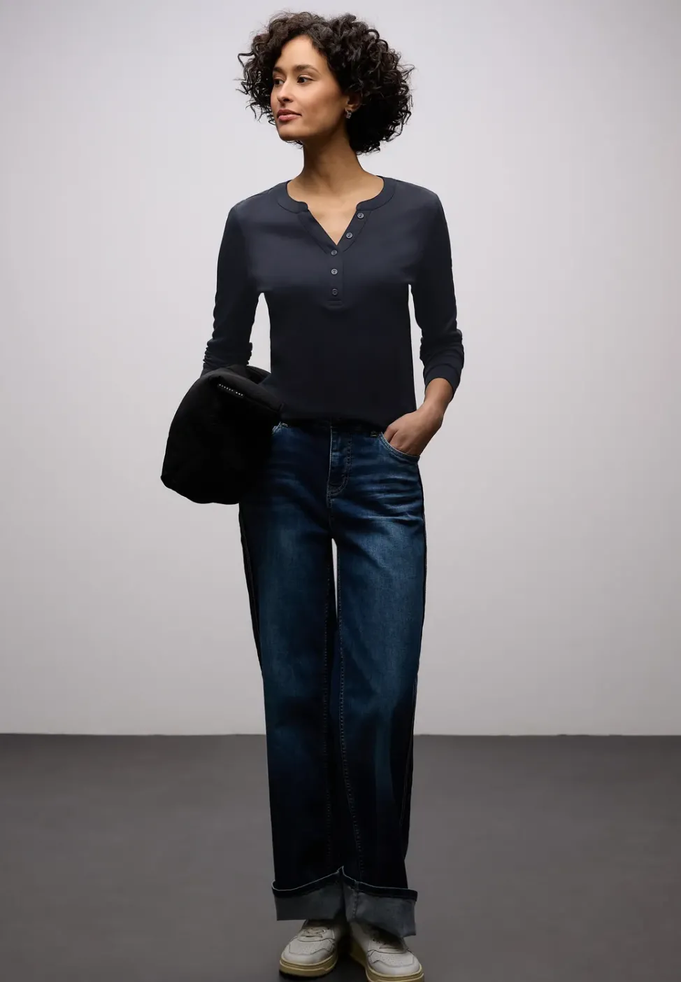 Shirt in Unifarbe