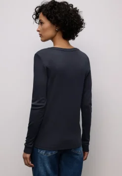 Shirt in Unifarbe