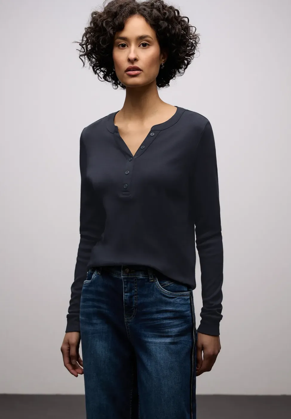 Shirt in Unifarbe