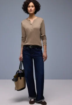Shirt in Unifarbe
