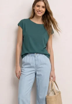 Shirt mit Boatneck und Deko-Detail