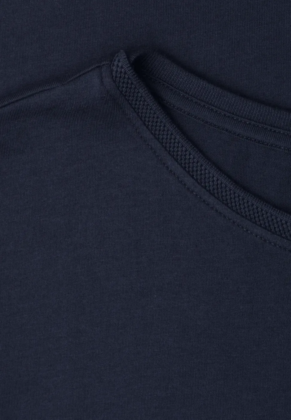 Shirt mit Boatneck und Deko-Detail