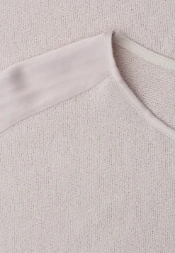 Shirt mit Boatneck und Schulterdetail