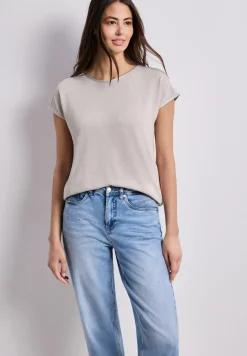 Shirt mit Boatneck und Schulterdetail