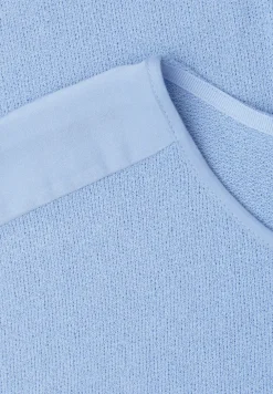 Shirt mit Boatneck und Schulterdetail